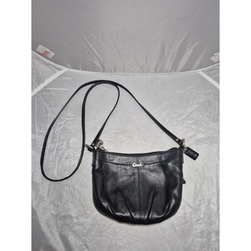 💥 Coach Ashley Black Leather Signature Crossbody Bag Purse Purple Lining